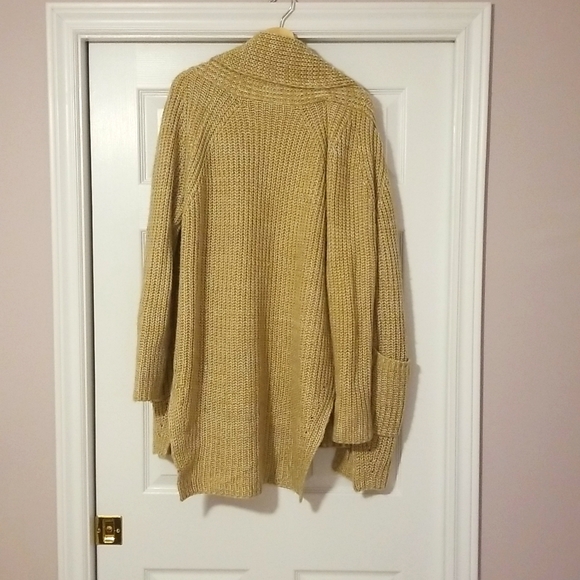 Snow day Cardigan with Scarf Collar - Picture 3 of 4